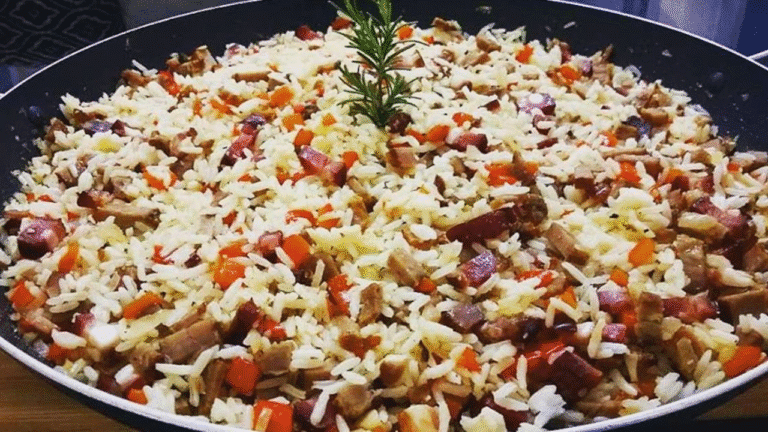 Arroz Carreteiro Tradicional e Saboroso 🥩🍚🔥