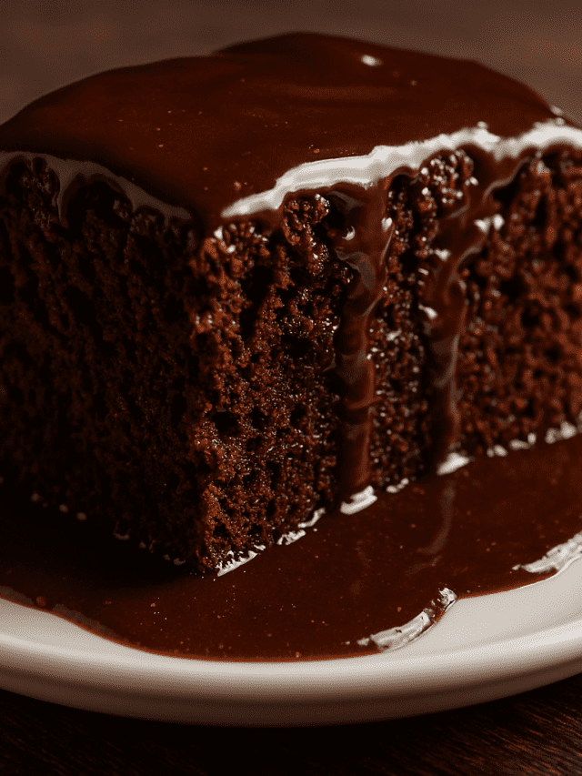 Bolo de Chocolate Molhadinho